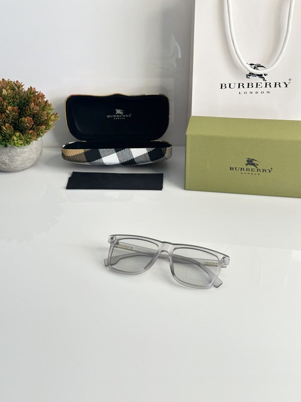 Burberry_4182_Grey