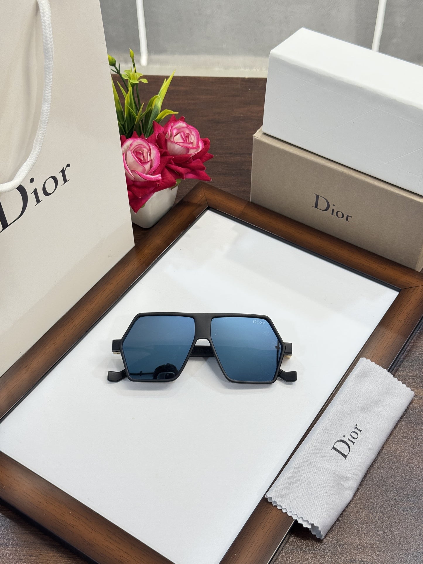 Dior_2722_Black_Aqua