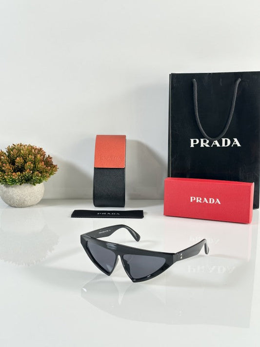 Prada_061_Black