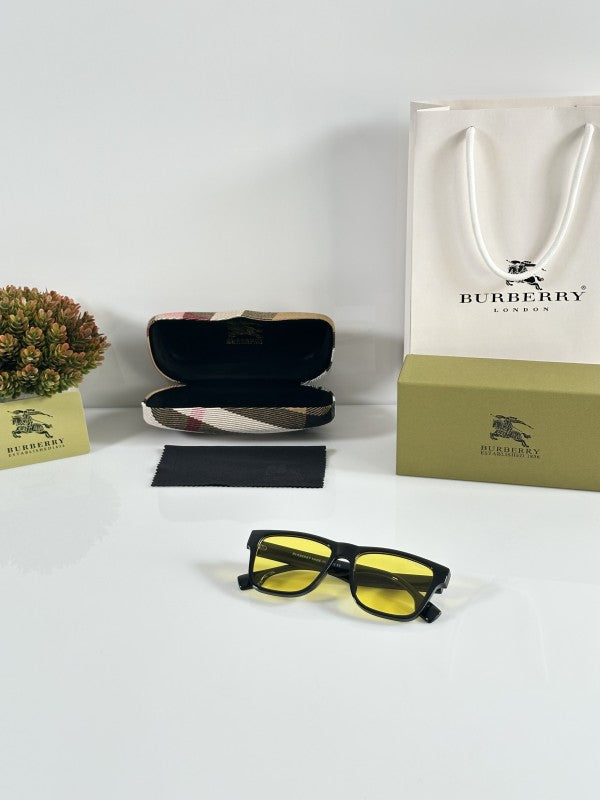 Burberry_4458_Black_Yellow