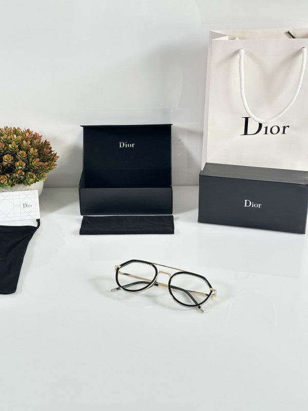 Dior_7067_Gold_Black_Frame