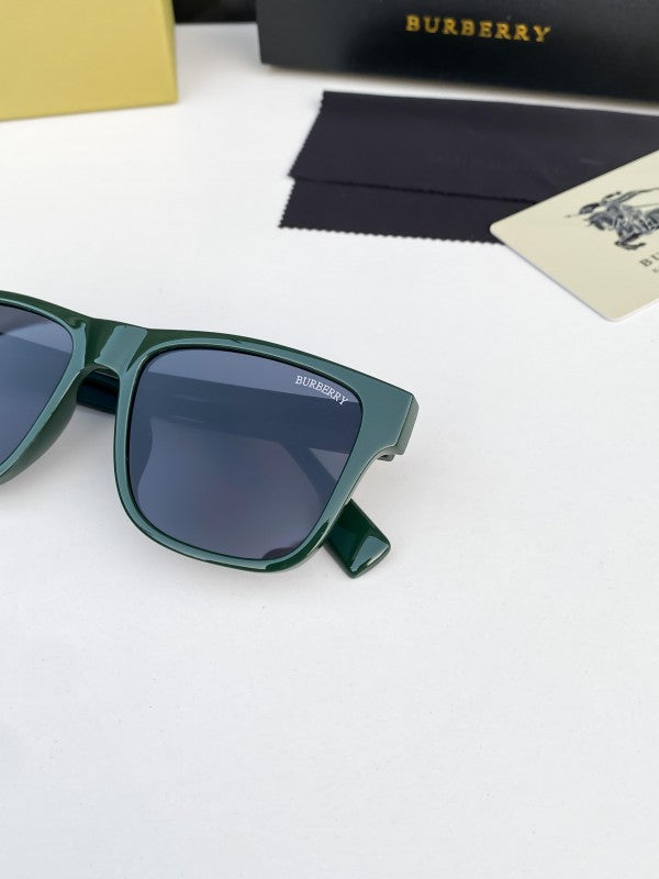 Burberry_green_4358