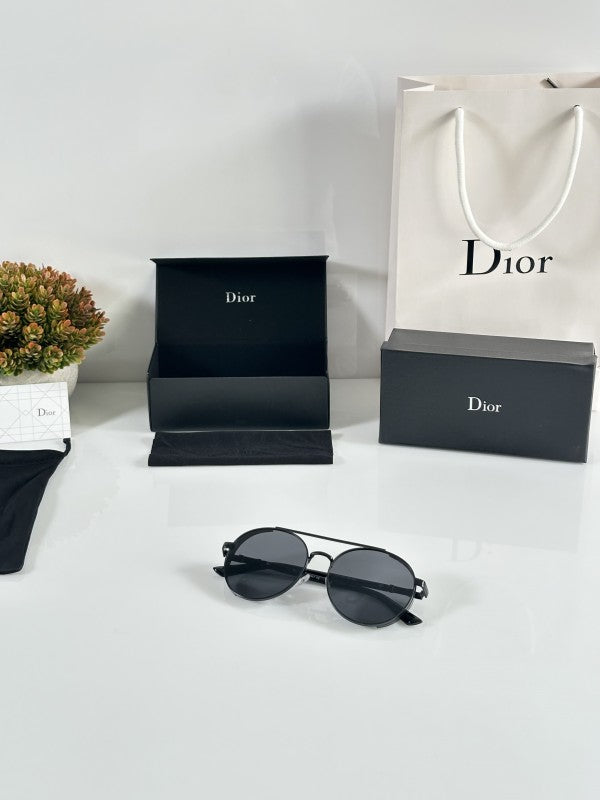 Dior_158_Black