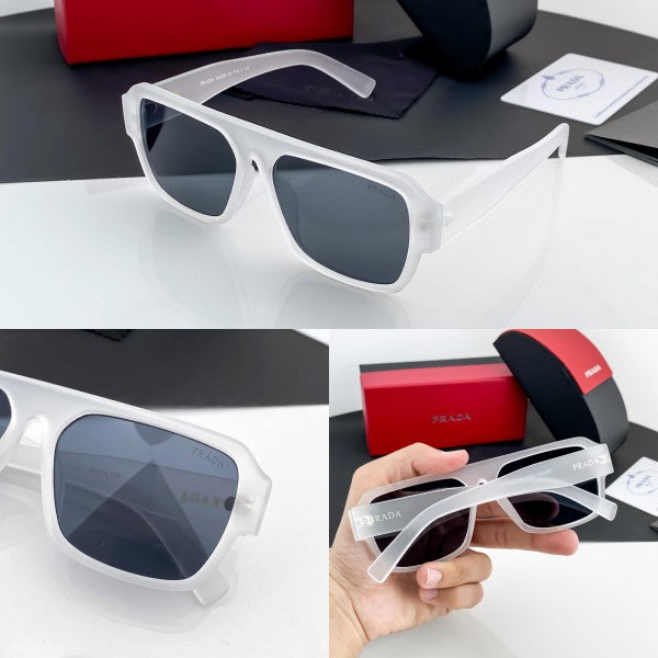 Prada_white_black_22y