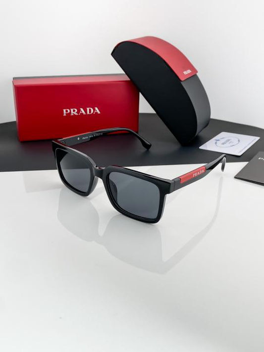 Prada_black_sp26