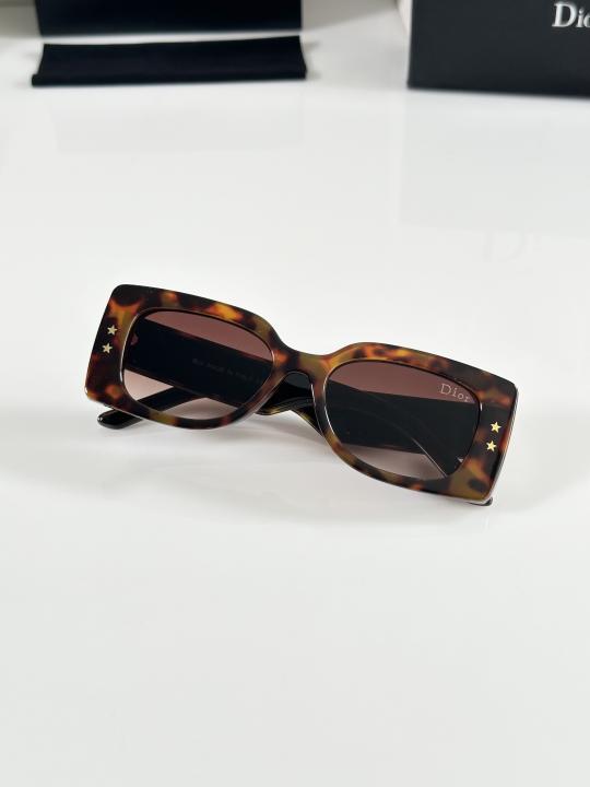 Dior_WMNS_2259_Tiger