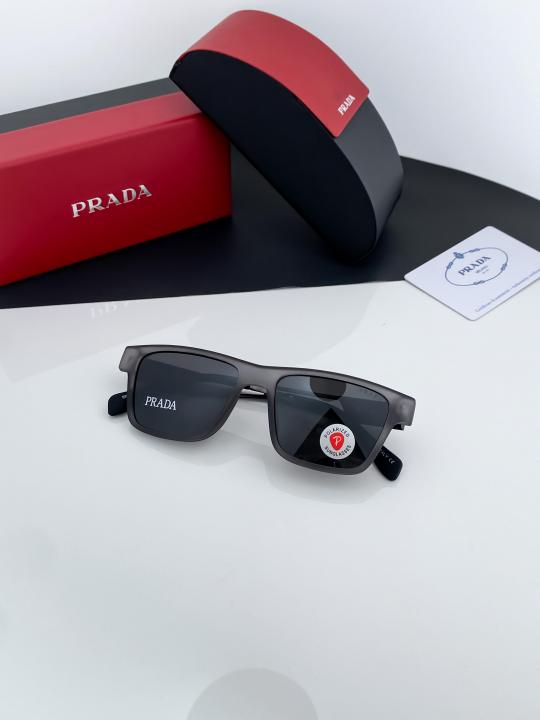 Prada_grey_black_144