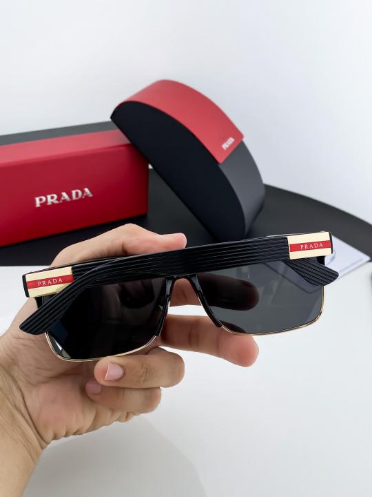 Prada_black_gold_69