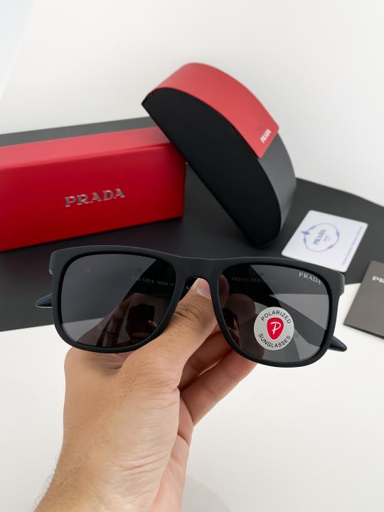 Prada_black_18