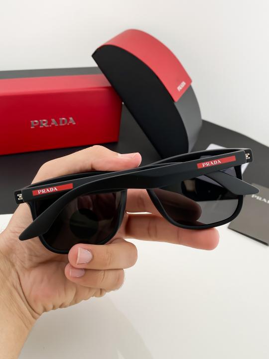 Prada_black_18