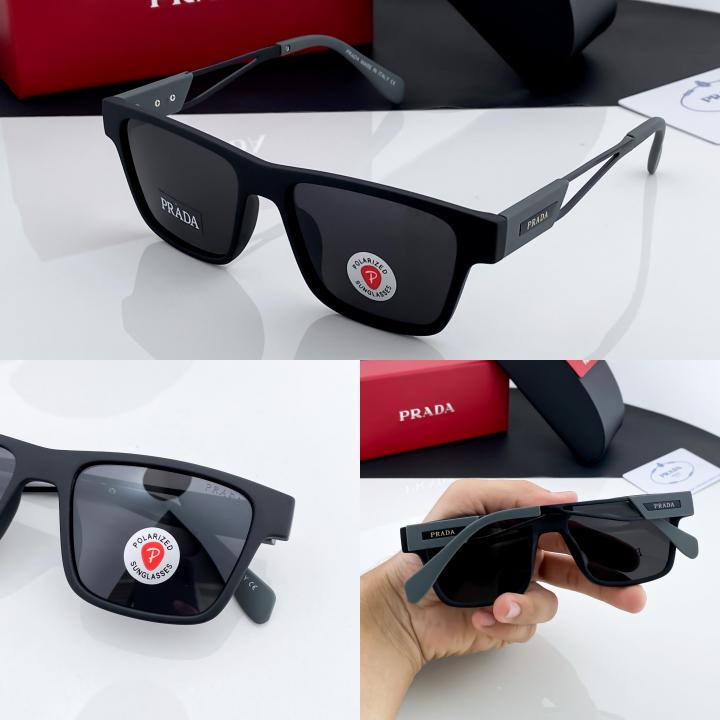 Prada_grey_black_25
