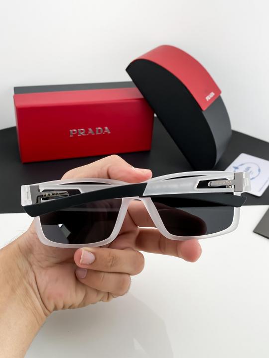 Prada_white_black_9915