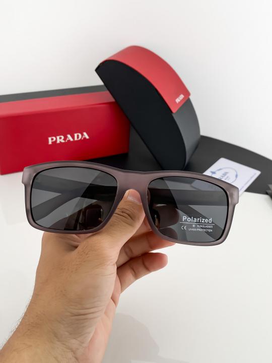 Prada_grey_black_0892