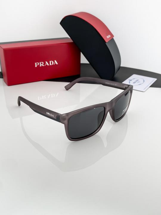 Prada_grey_black_0892