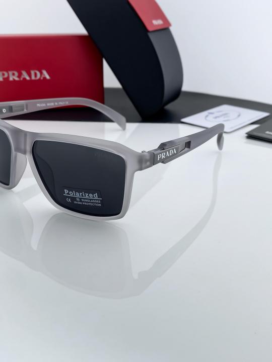 Prada_grey_black_90