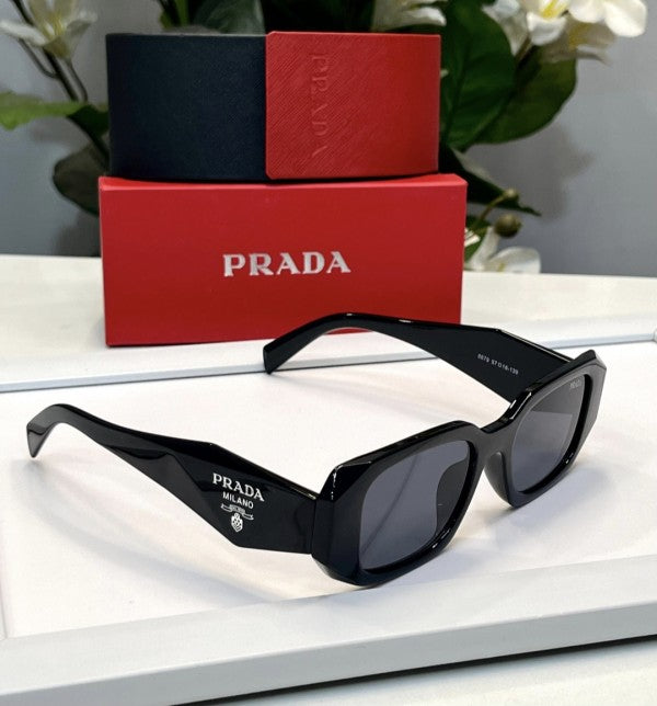_Prada_milano_8679_black_