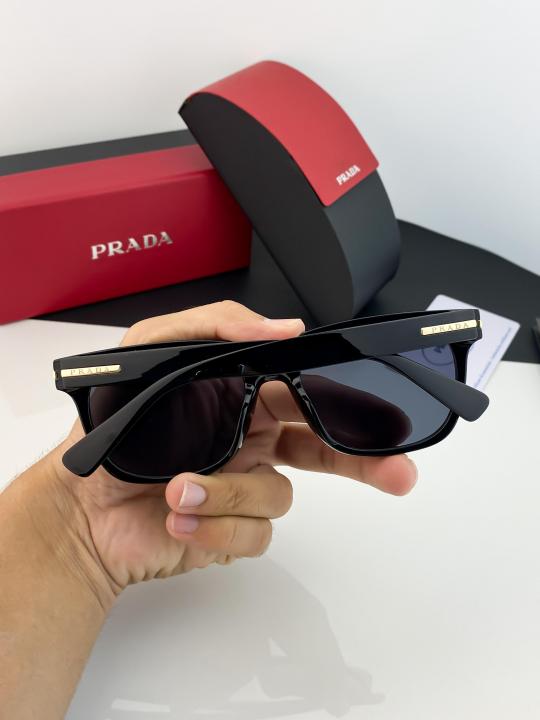Prada_04Y_Black