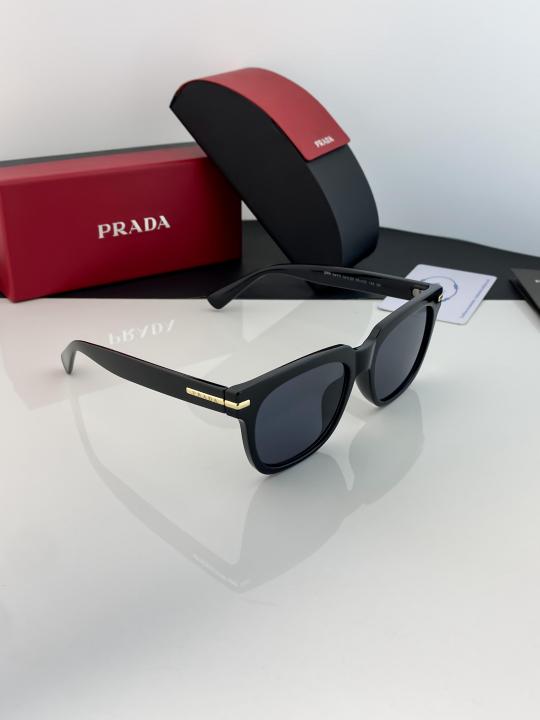 Prada_04Y_Black