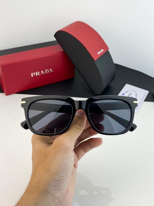 Prada_04Y_Black