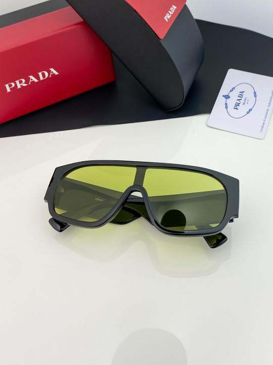Prada_89265