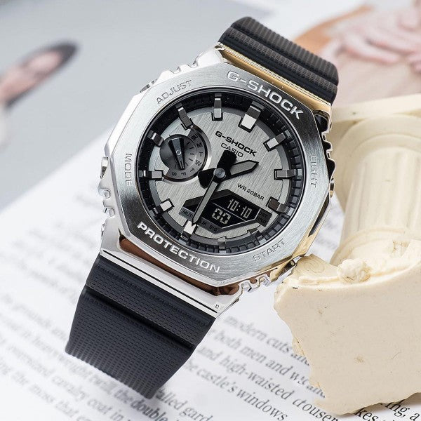 Casio g shock gm2100