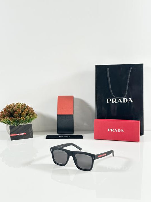 Prada_3835_Black