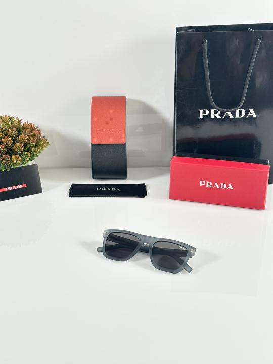 Prada_3835_Grey