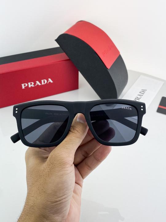 Prada_black_MATT_3835