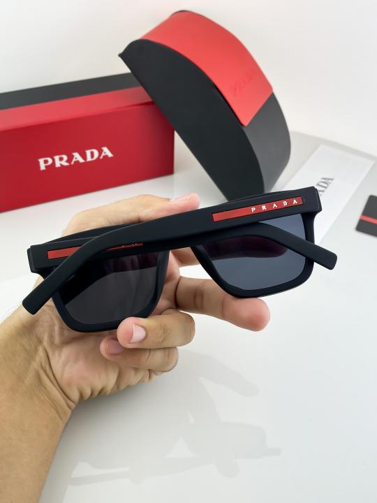 Prada_black_MATT_3835