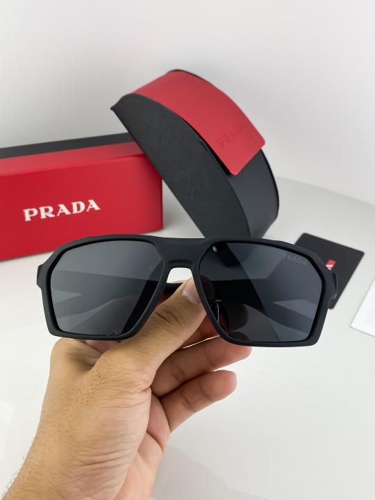 Prada_black_red_sp91