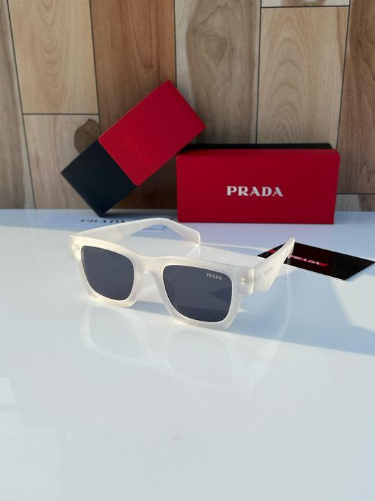 prada_11_white_black