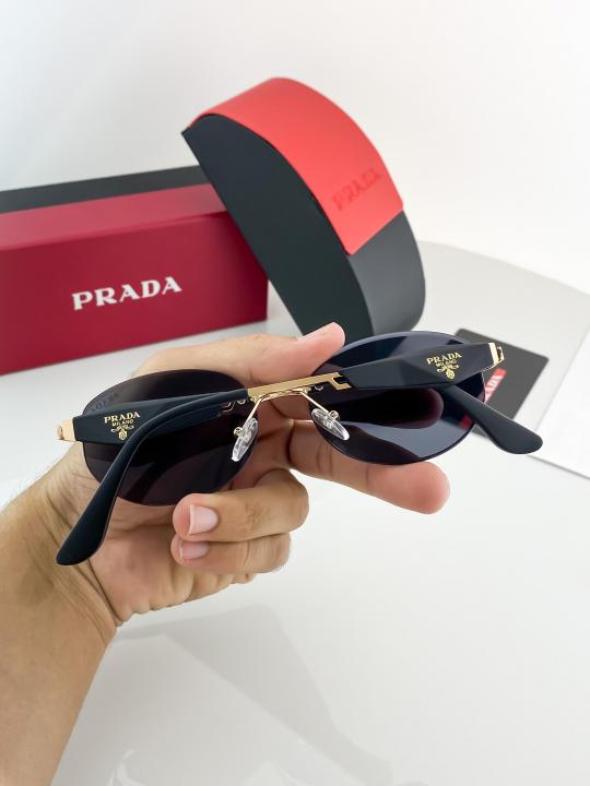Prada_gold_black_5704