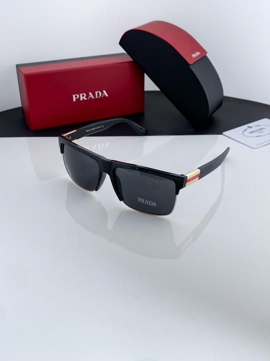 Prada_black_gold_69