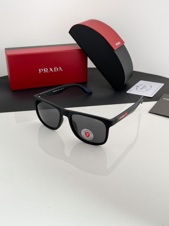 Prada_black_18