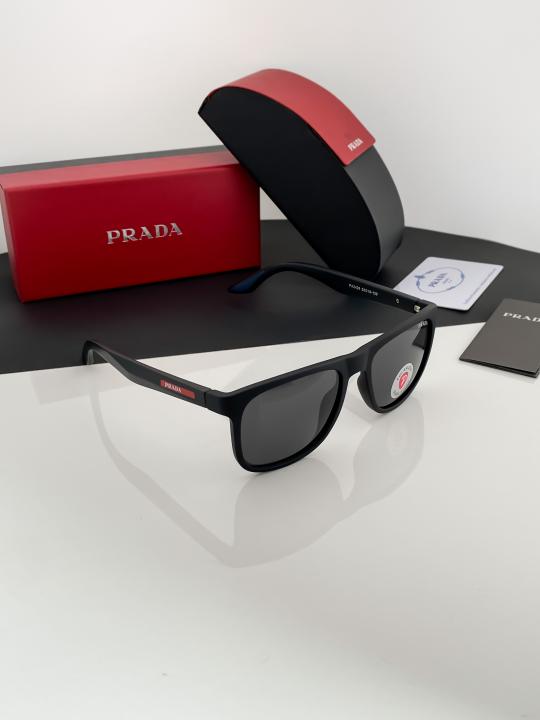 Prada_black_18