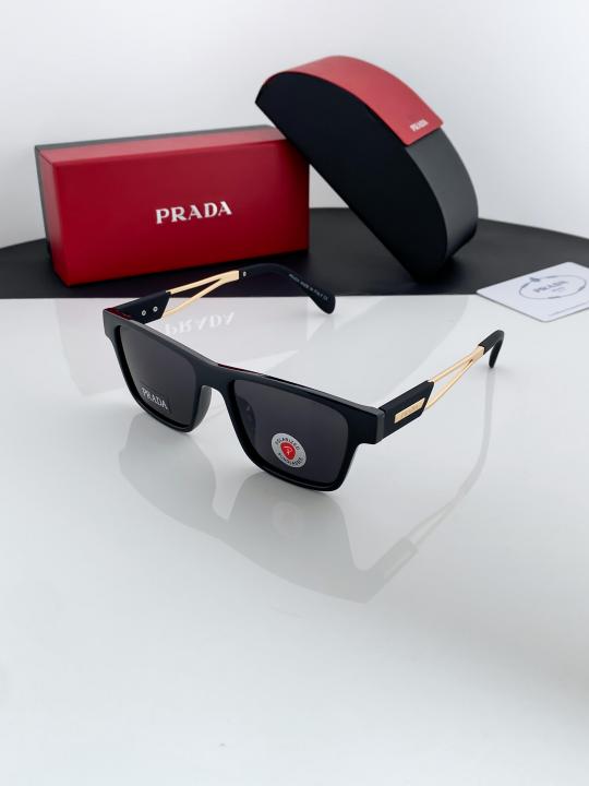 Prada_black_gold_144