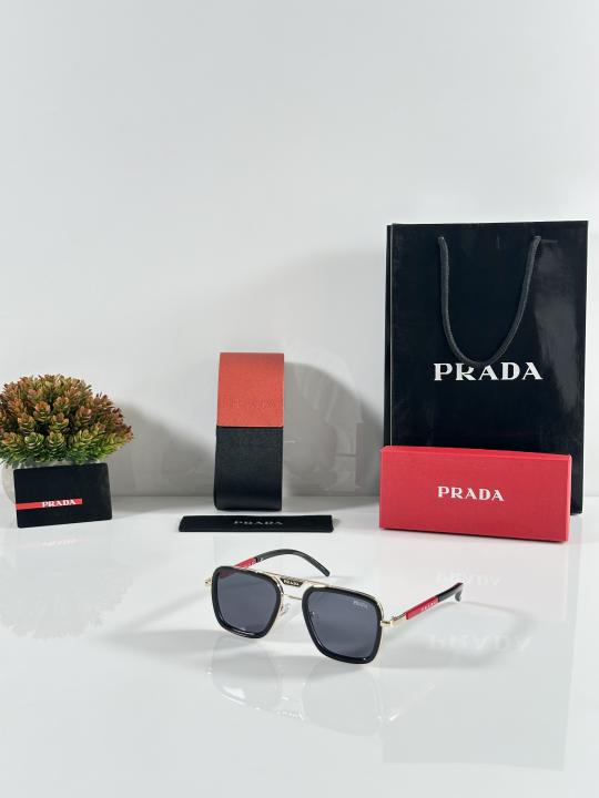Prada_8805_Gold_Black